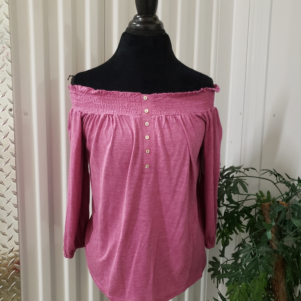 Abound rose top. Off the shoulder.